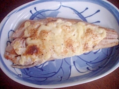 マヨネーズ・七味・醤油・チーズかけ焼きホッケ☆